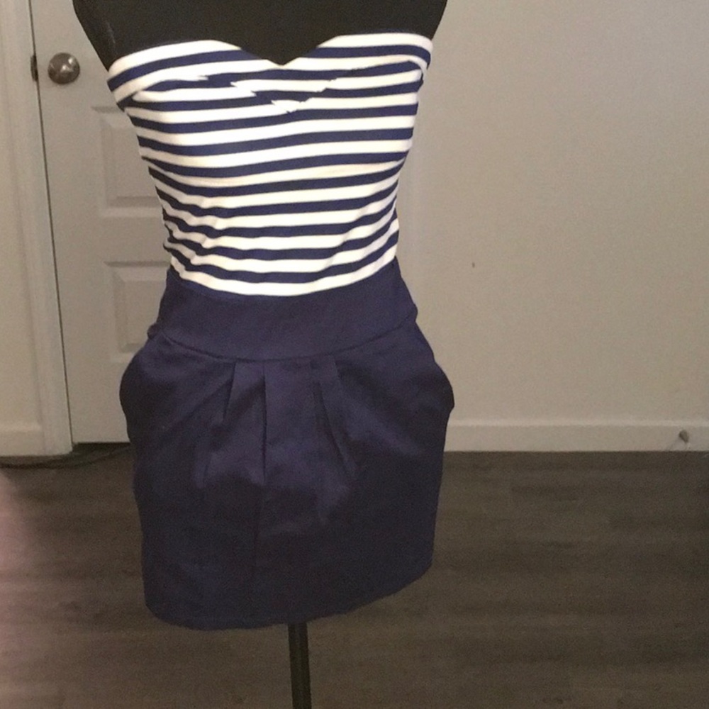Urban behavior blue and white dress